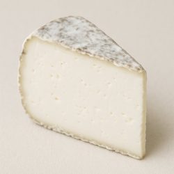 compressed_goat_cheese_brno_premier